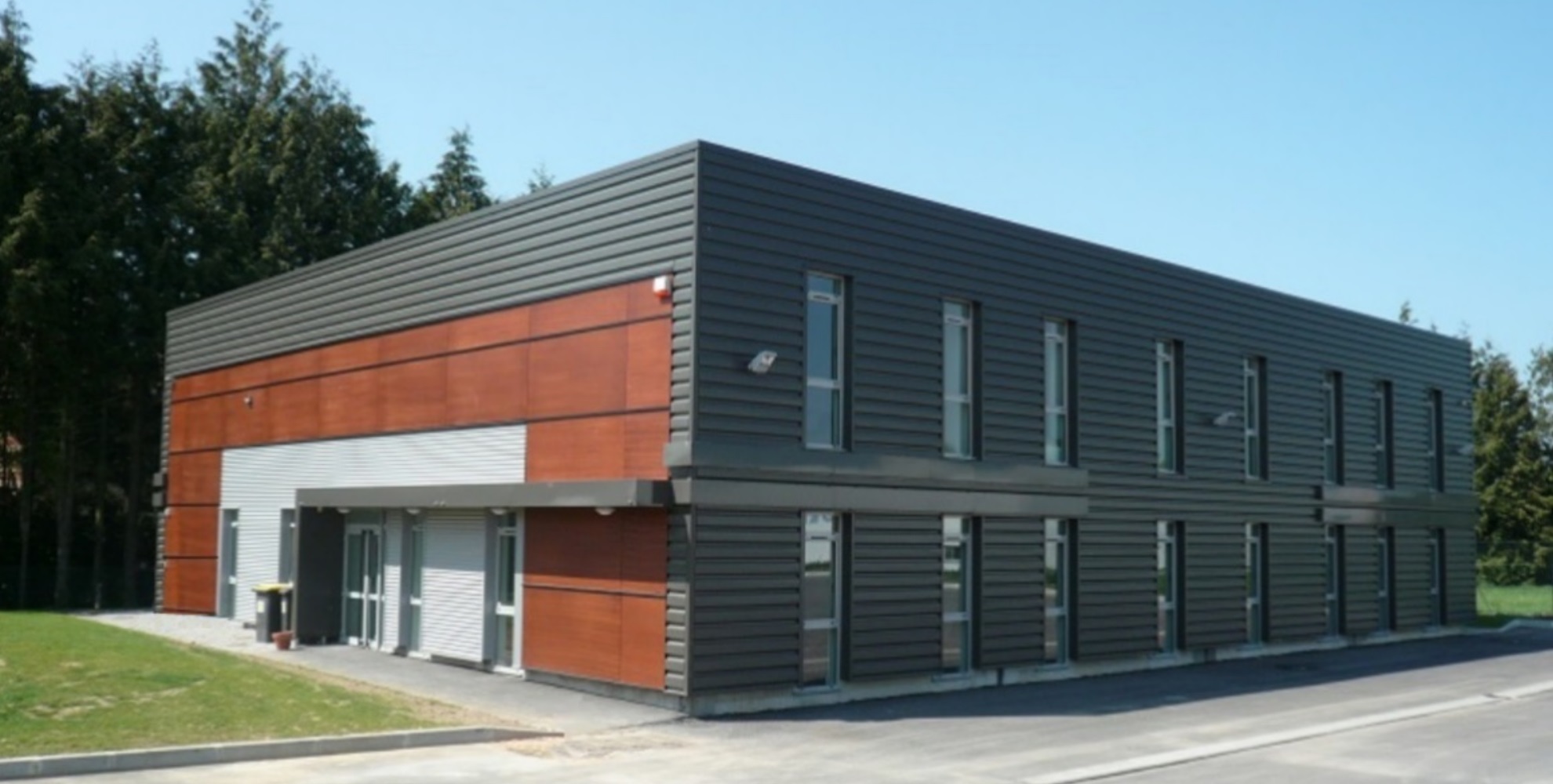 NormandieAmenagement_immeuble-bureaux-a-vendre_lisieux_1980