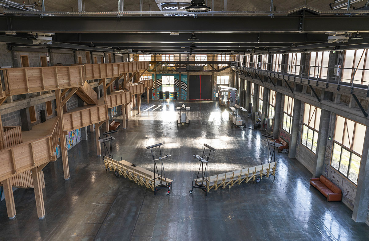 Intérieur de la Grande Halle de Colombelles.