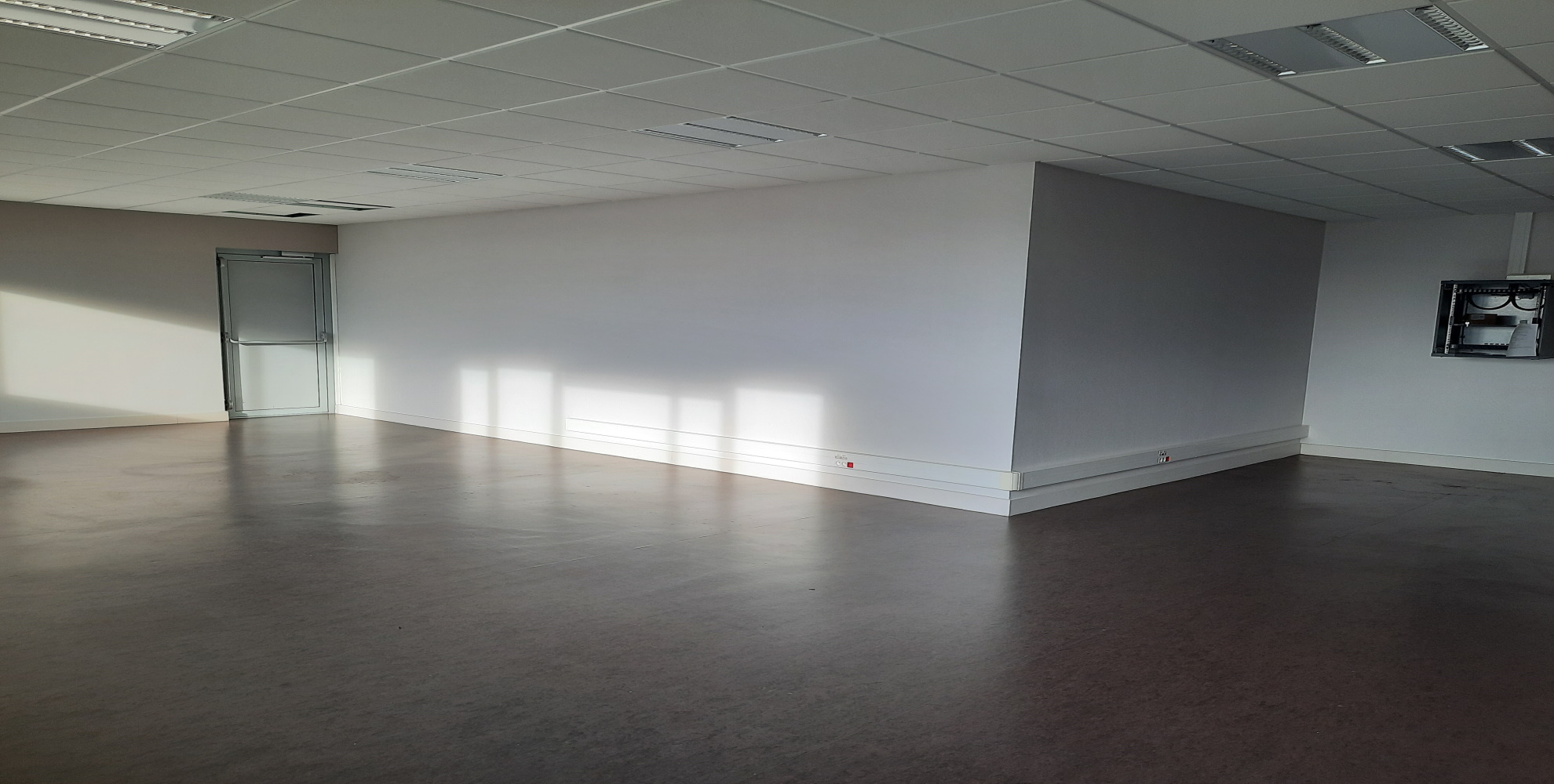 bureau-alouer-normandie-amenagement-caen